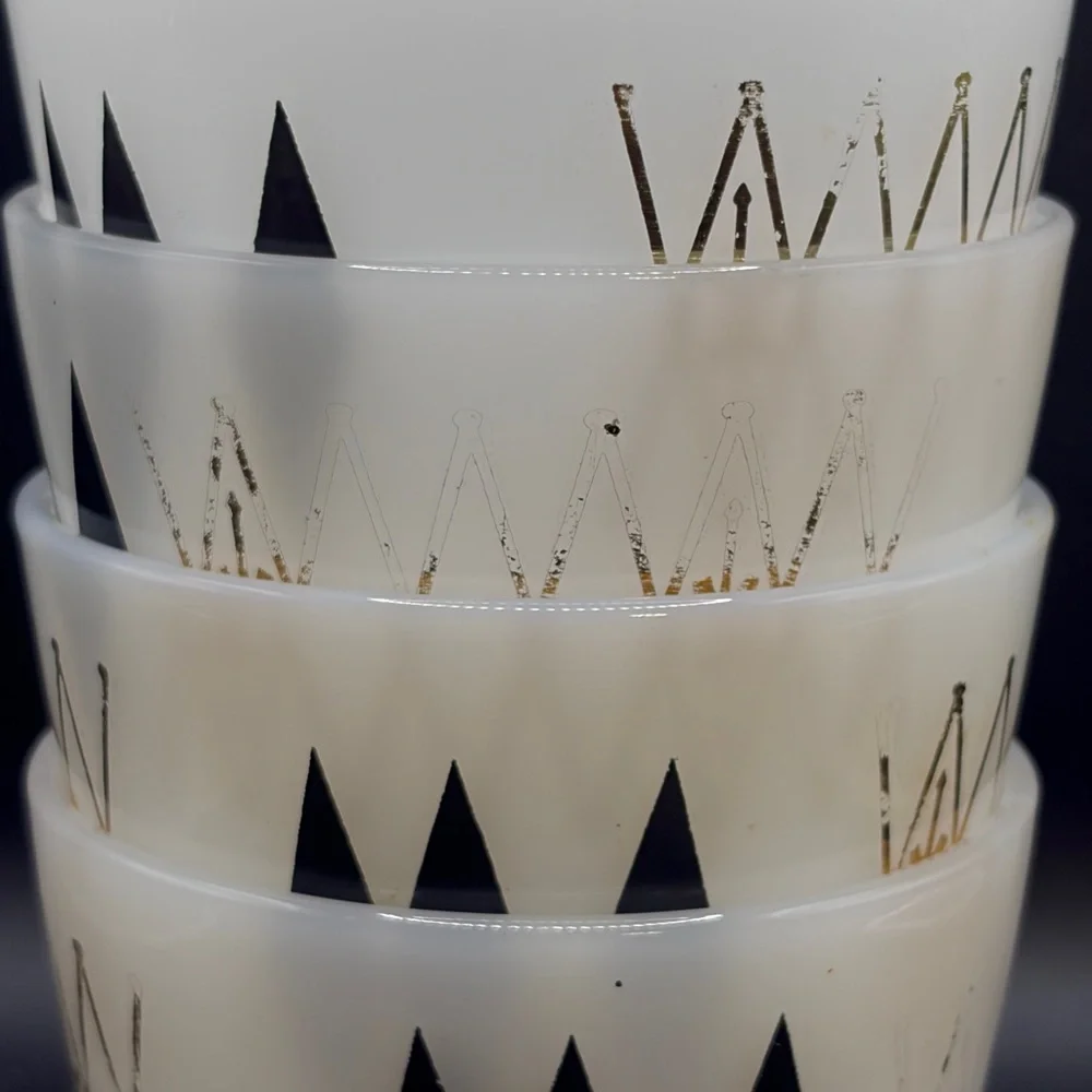 4 Federal Glass Vintage MCM Milk Glass Atomic Harlequin Dessert Custard Cups - Picture 11 of 11